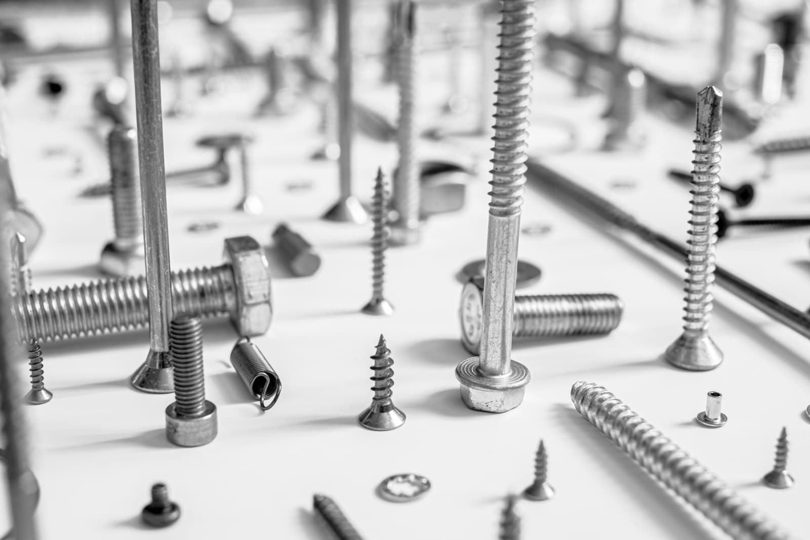Socket head cap screws (Allen bolts)